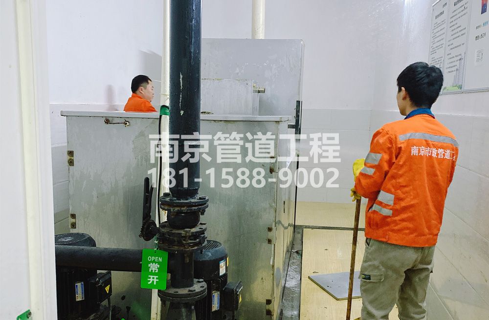 302仙林新村隔油设备清洗